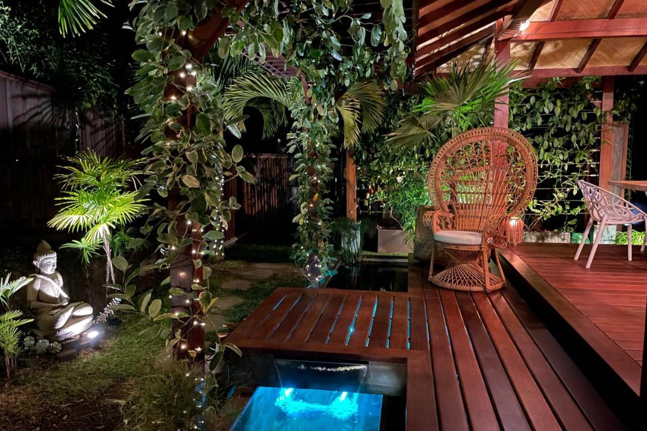 Villa Manuiti, Balinese Luxury Home - Private Swim Spa, Ocean View - Ofyr Bbq - Koi Pond プナアウィア エクステリア 写真
