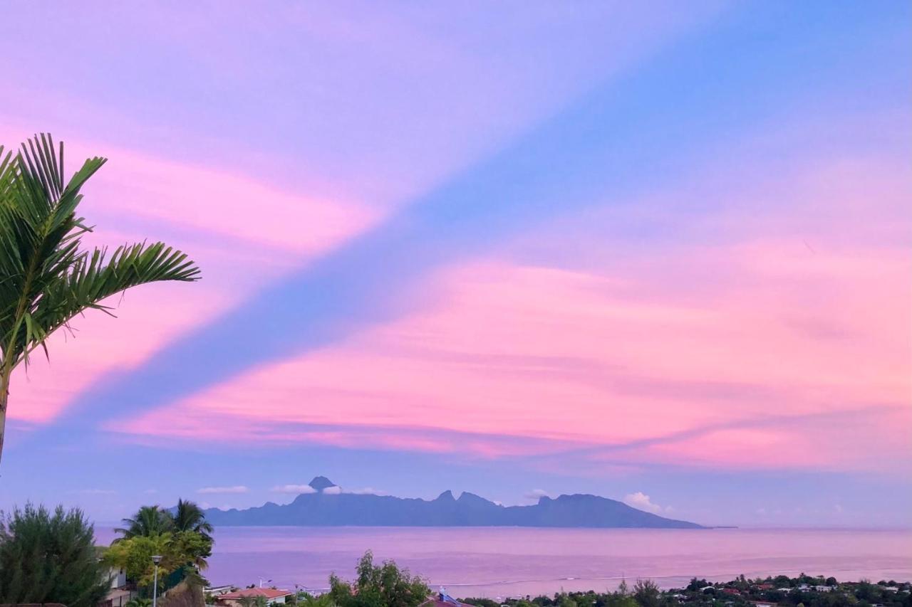 Villa Manuiti, Balinese Luxury Home - Private Swim Spa, Ocean View - Ofyr Bbq - Koi Pond プナアウィア エクステリア 写真